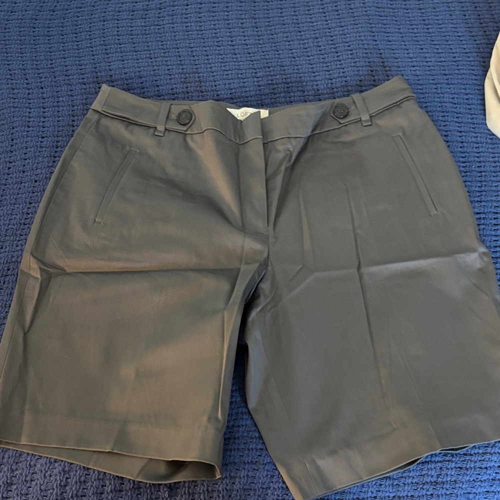 LOFT Women Charcoal Flat Front Shorts